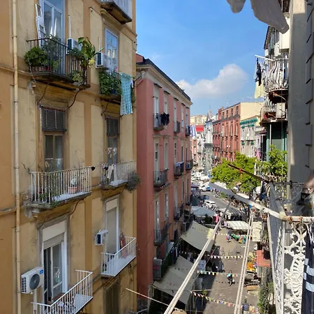 Vergini Museum Napoli Esterno foto