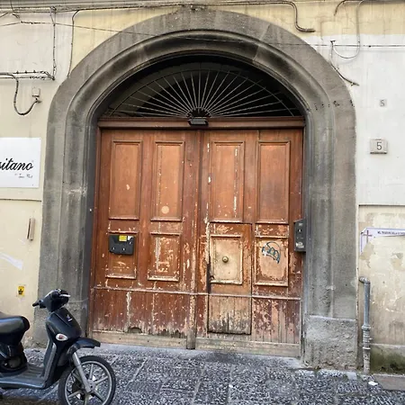 Vergini Museum Napoli Esterno foto