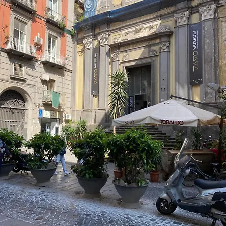 Vergini Museum Napoli Esterno foto